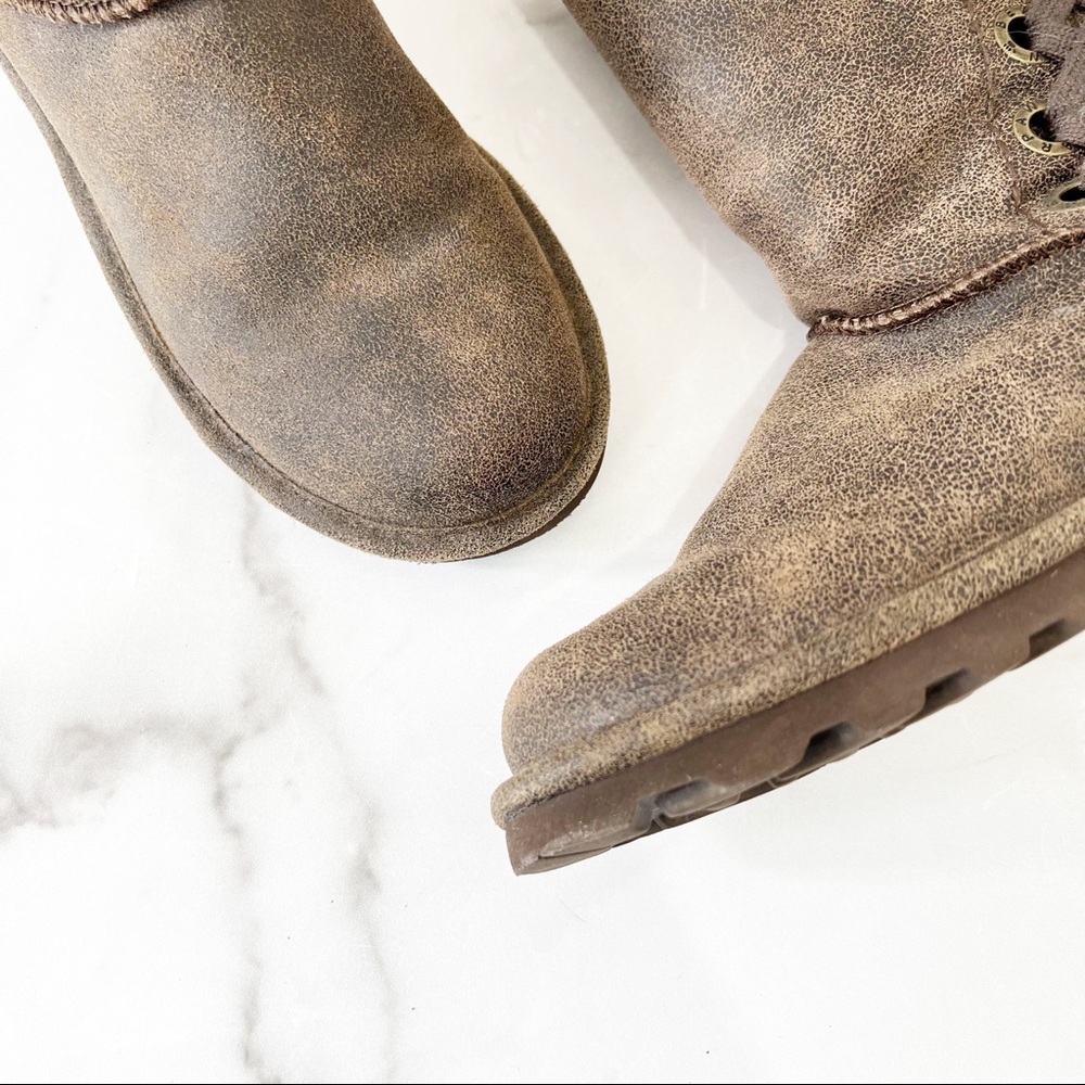 Bearpaw • Folded Furry Boot • 9